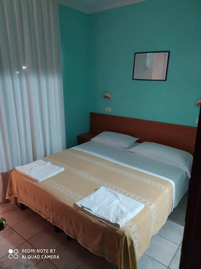 Hotel Blue Moon Rimini 3*,