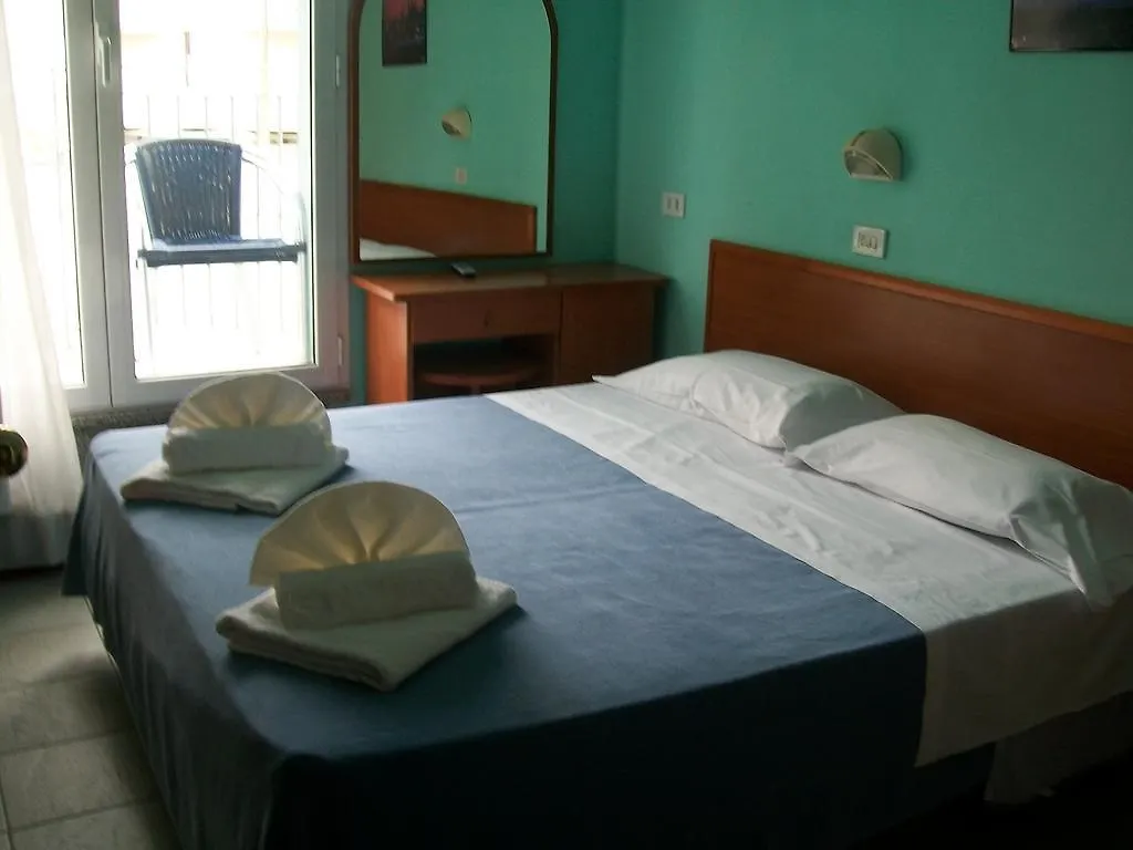 Hotel Blue Moon Rimini 3*,  Italien