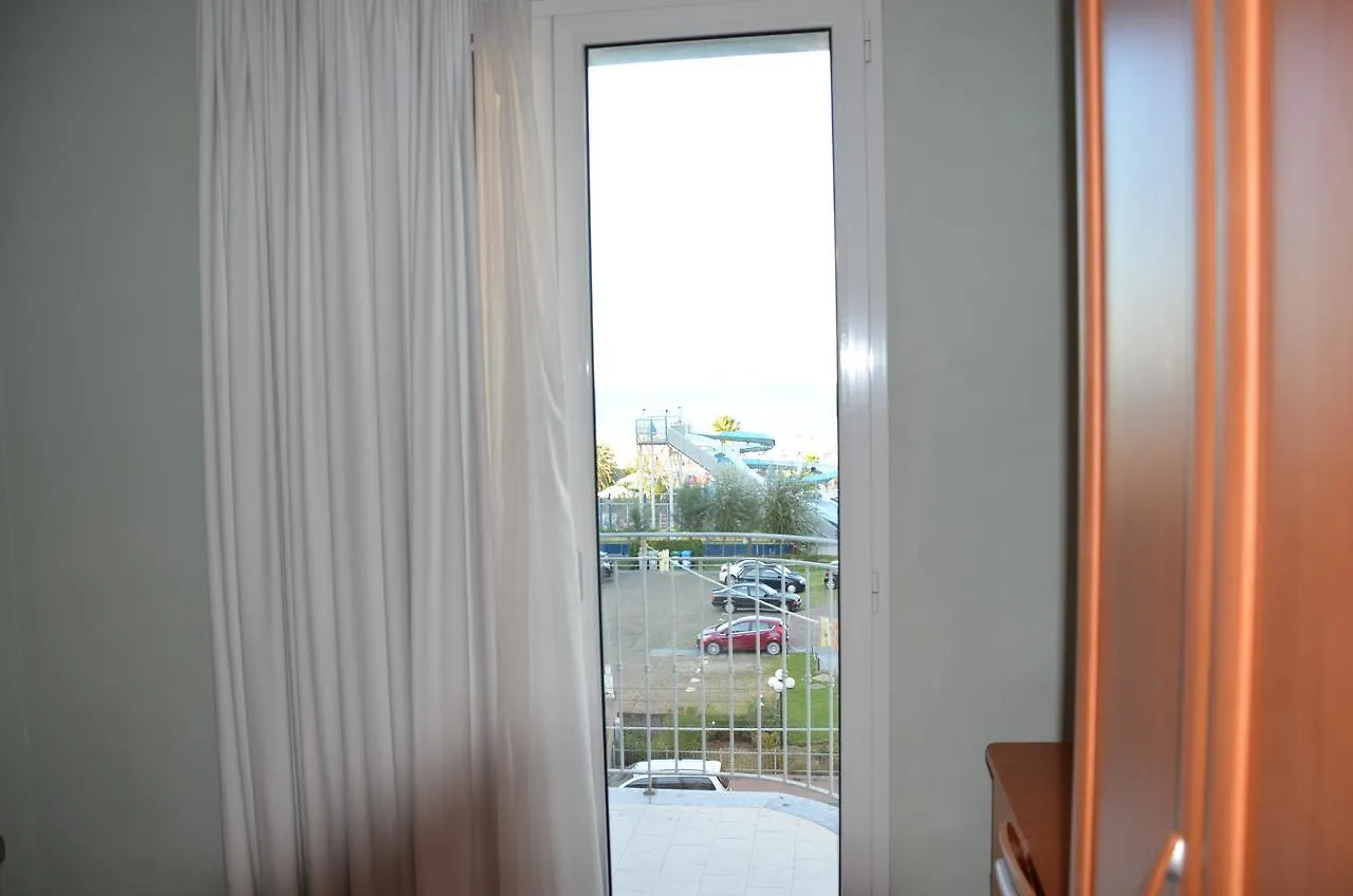 Hotel Blue Moon Rimini 3*,  Italy